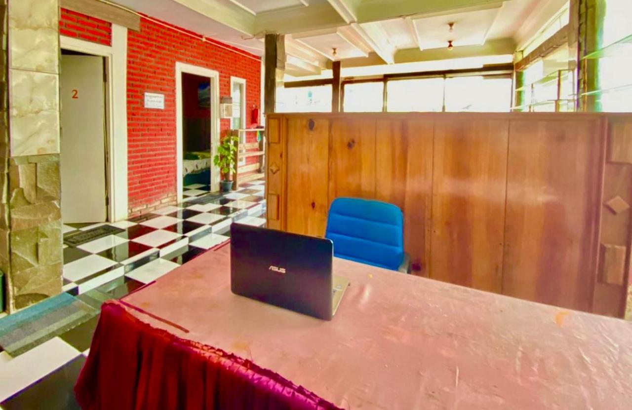 Homestay Batu Kelir Syariah Dieng Mitra Reddoorz Diyeng Экстерьер фото